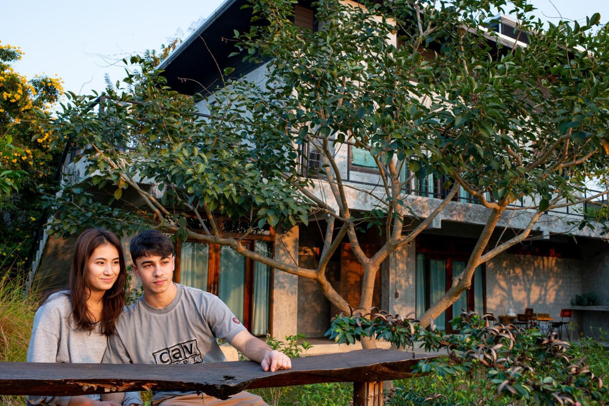 Suan Sook Homestay Чом Тхонг Экстерьер фото