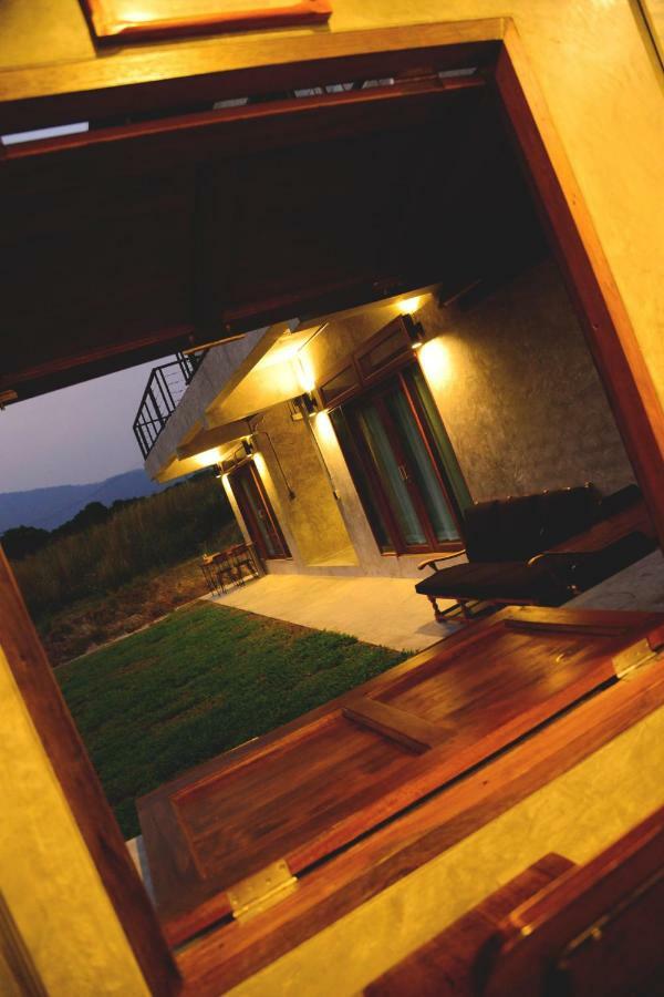 Suan Sook Homestay Чом Тхонг Экстерьер фото